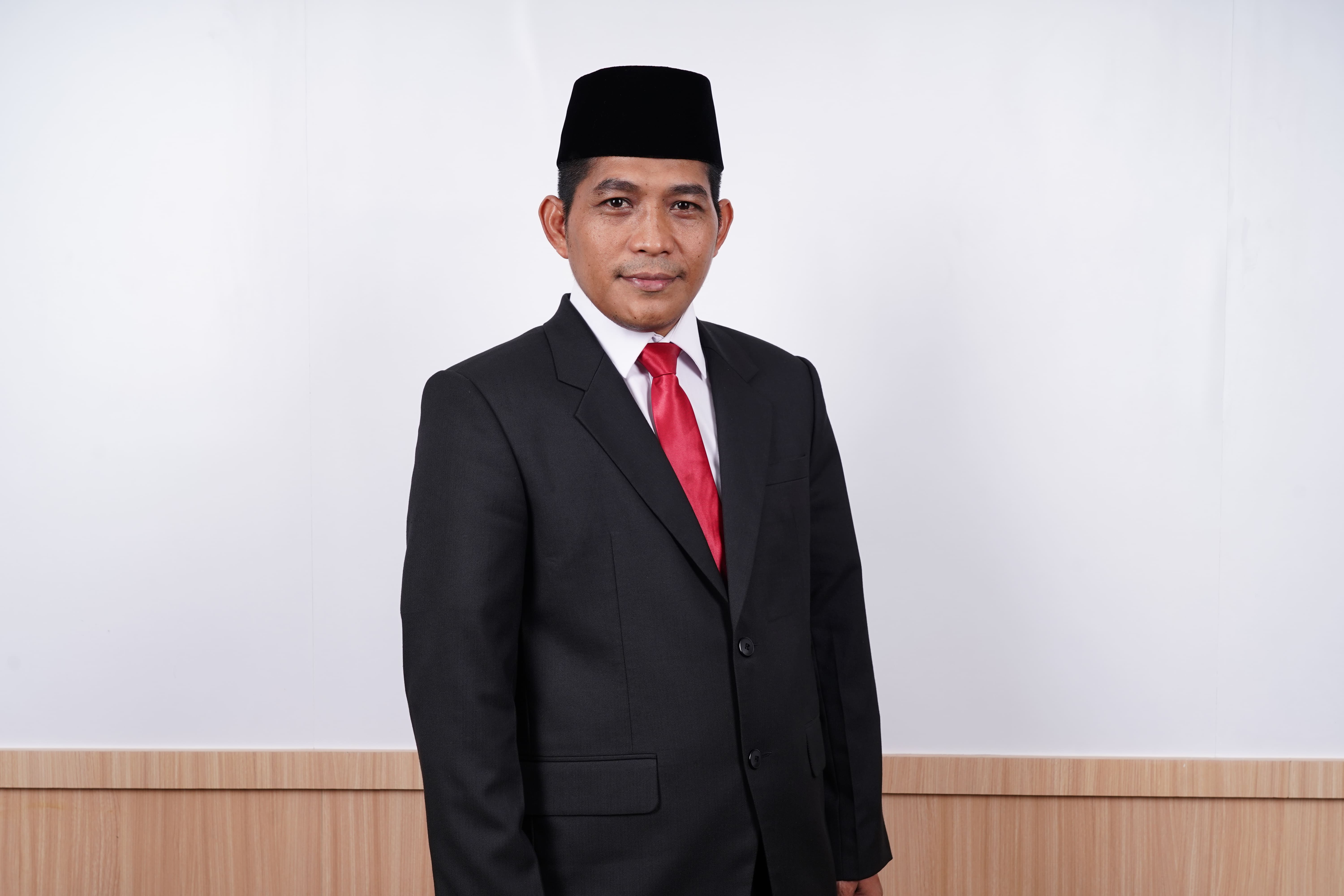 IMAM WAHYUDI,S.IP