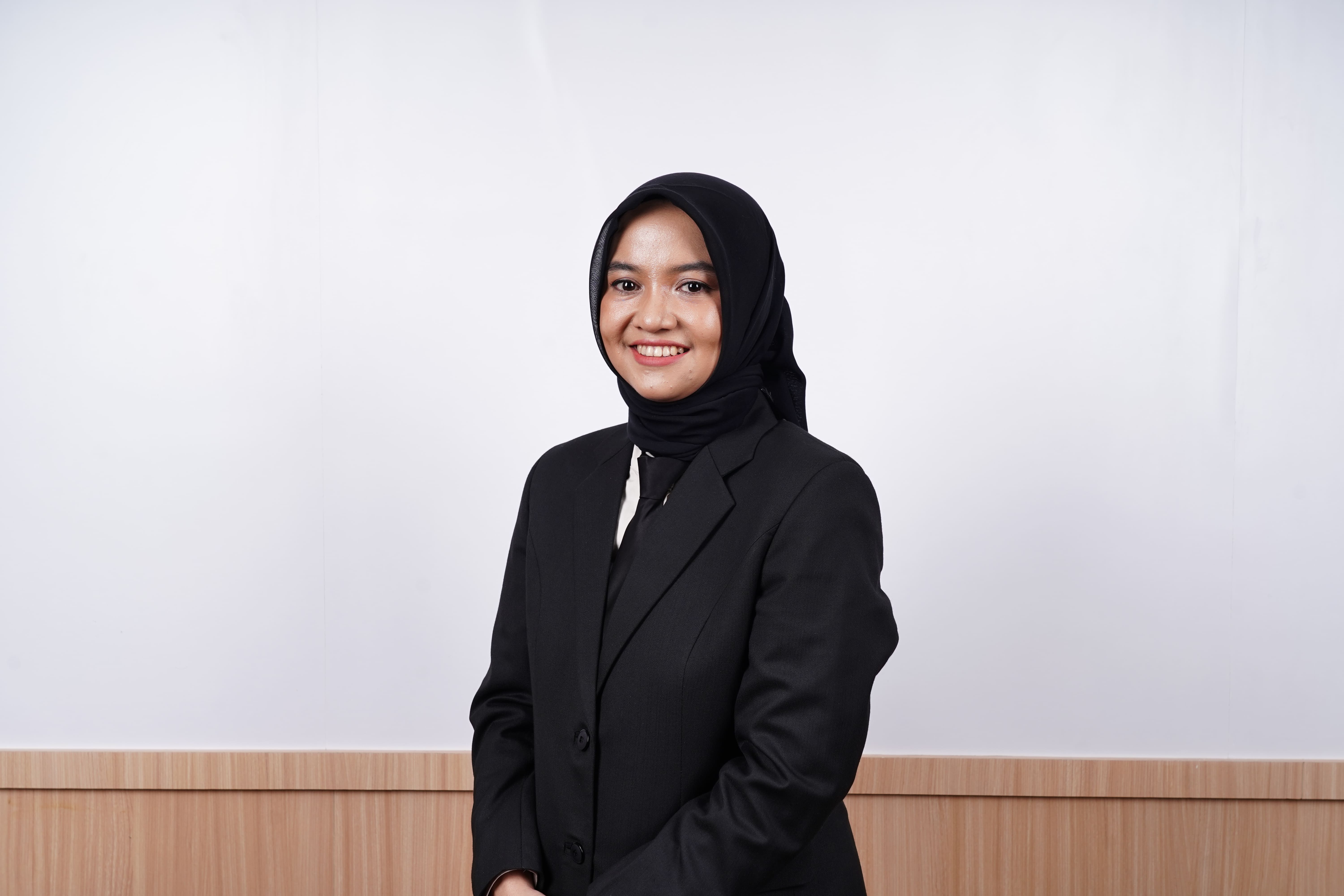 SYARIFAH AMELIA,S,Si.,M.T